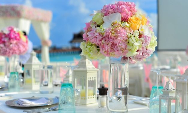 2024 Wedding Trend: Implementing Geometric Decor For Wedding Ceremonies